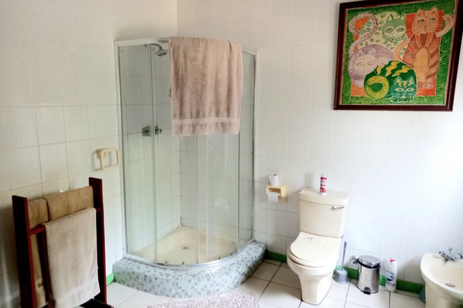 5 Bedroom Property for Sale in Vredenburg Western Cape
